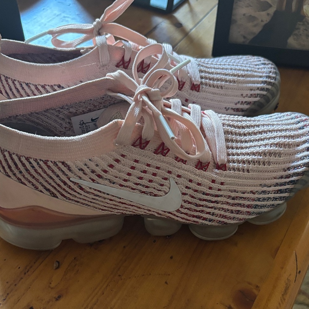 Nike Women's Pink and Red Knit Sneakers